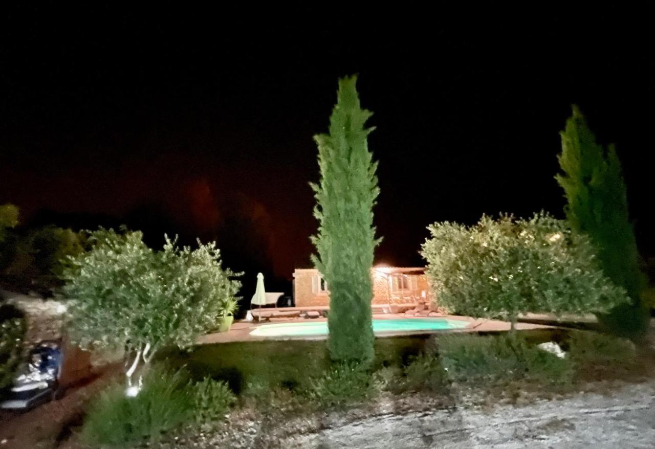 فيلا La Luberonne جورد المظهر الخارجي الصورة
